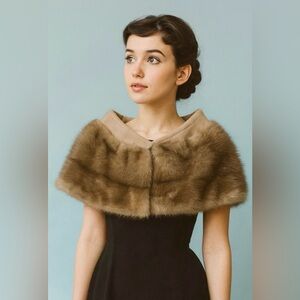 Vintage Fur Collar Capelet Stole with Wool Trim
